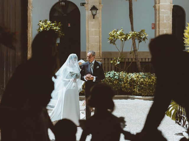 La boda de Juan Carlos y Rocío en El Puerto De Santa Maria, Cádiz 12