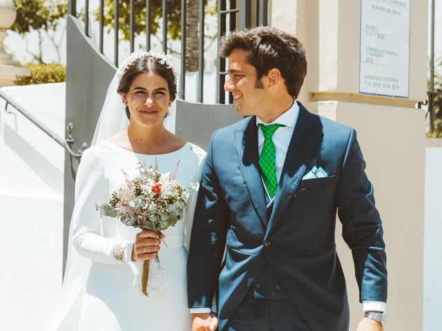 La boda de Juan Carlos y Rocío en El Puerto De Santa Maria, Cádiz 17
