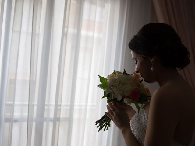 La boda de Chema y Noelia en Salobreña, Granada 23