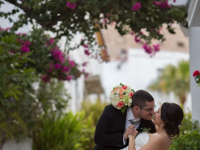 La boda de Chema y Noelia en Salobreña, Granada 39