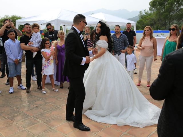 La boda de Cristian y Alina en Alicate, Málaga 1