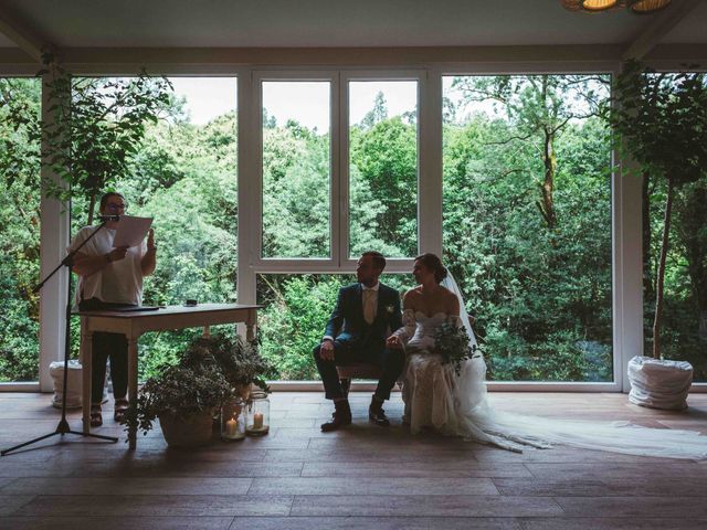 La boda de Marce y Lucia en Santiago De Compostela, A Coruña 28