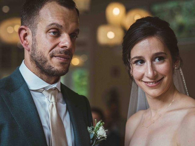 La boda de Marce y Lucia en Santiago De Compostela, A Coruña 43