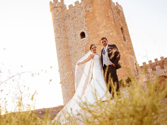 La boda de Juan y Noe en Casas Ibañez, Albacete 1