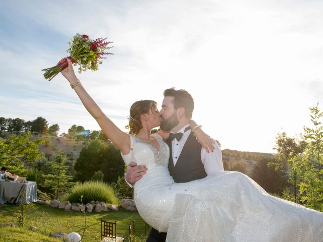 La boda de Borja y Sarai en Tarancon, Cuenca 49