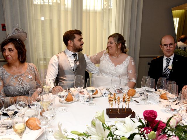 La boda de David y Edurne en Pamplona, Navarra 12