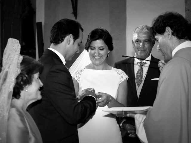 La boda de Nacho y Esmeralda en Villafranca De Los Barros, Badajoz 42