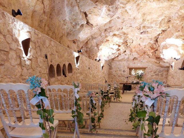 La boda de Jesús y Oriana en Morata De Tajuña, Madrid 16