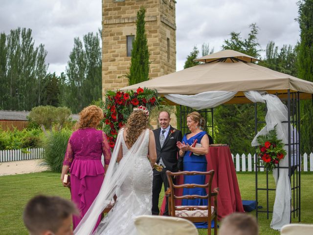 La boda de Jesús y Nuria en Fromista, Palencia 48