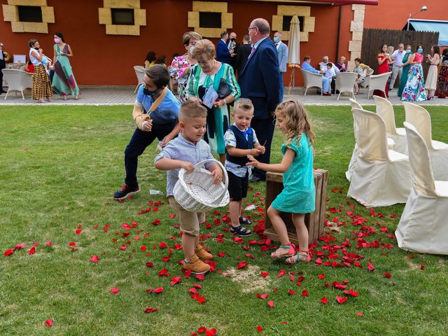 La boda de Jesús y Nuria en Fromista, Palencia 238