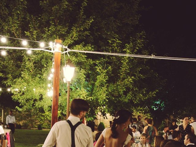 La boda de David y Isabel en Valdemorillo, Madrid 24