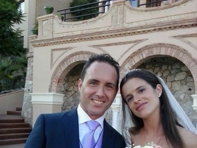 La boda de Carlos y Guadalupe en Torremolinos, Málaga 1