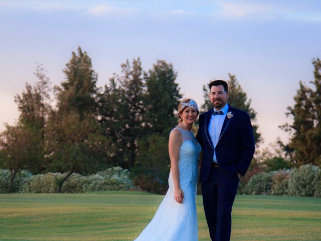 La boda de Carlos y Carmen en Montequinto, Sevilla 24