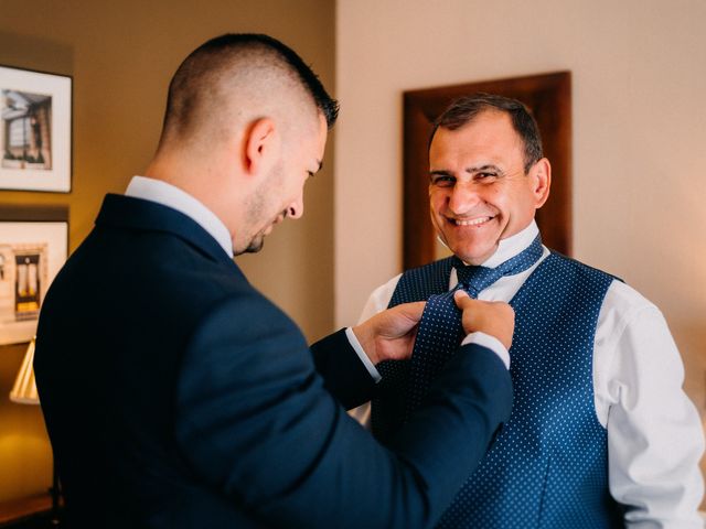 La boda de Jacobo y Lidia en Santiago De Compostela, A Coruña 32