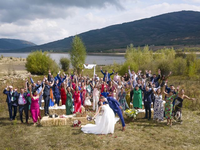 La boda de Miguel y Irene en Pinilla Del Valle, Madrid 2