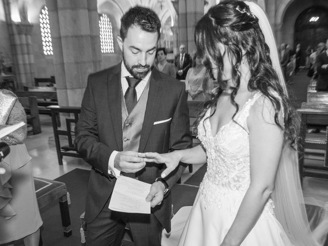 La boda de Lorena y Diego en Gijón, Asturias 28