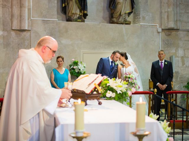 La boda de Javier y Diana en Quintanilla De Onesimo, Valladolid 17