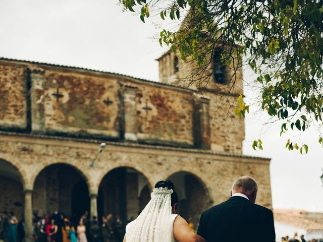 La boda de Miguel y Lucía en Trujillo, Cáceres 12