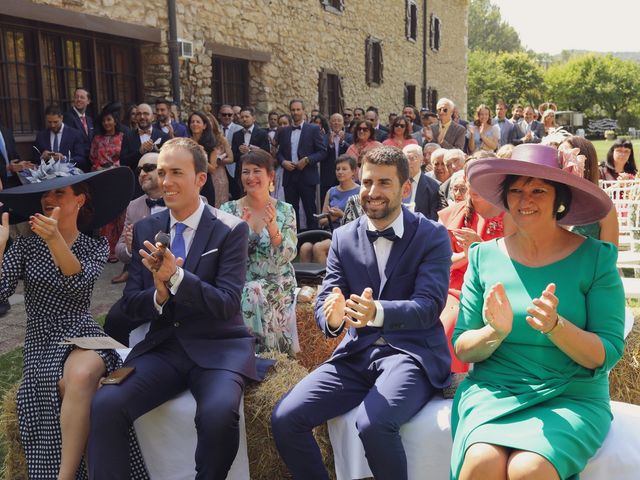 La boda de Carlos y Amaia en Ventas De Armentia, Burgos 75