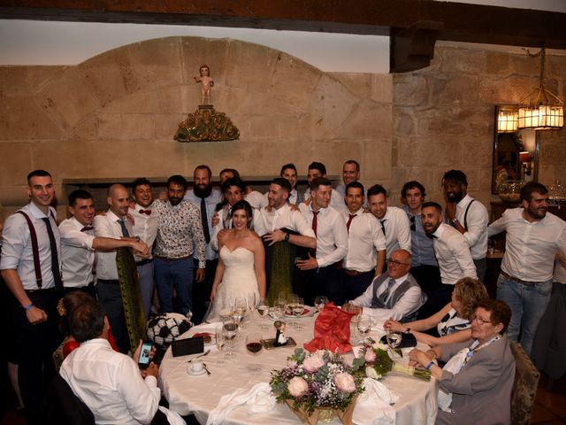 La boda de Iosu y Raquel en Olite, Navarra 25