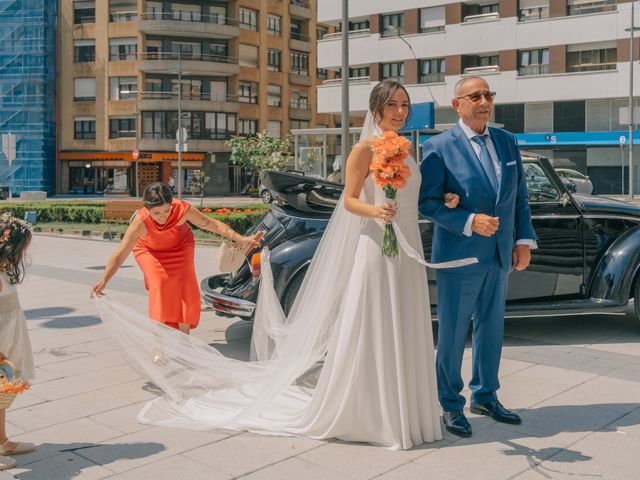 La boda de César y Romina en Avilés, Asturias 7