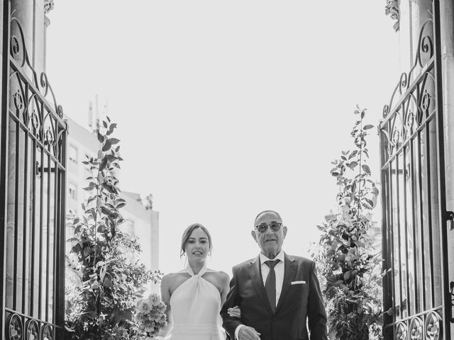 La boda de César y Romina en Avilés, Asturias 10