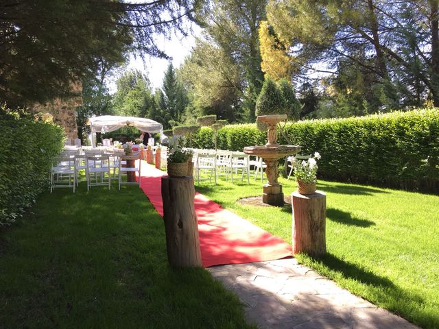 La boda de Victor y Lorena en Chinchon, Madrid 5