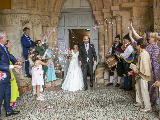 La boda de Daniel y Sandra en Cangas De Onis, Asturias 17