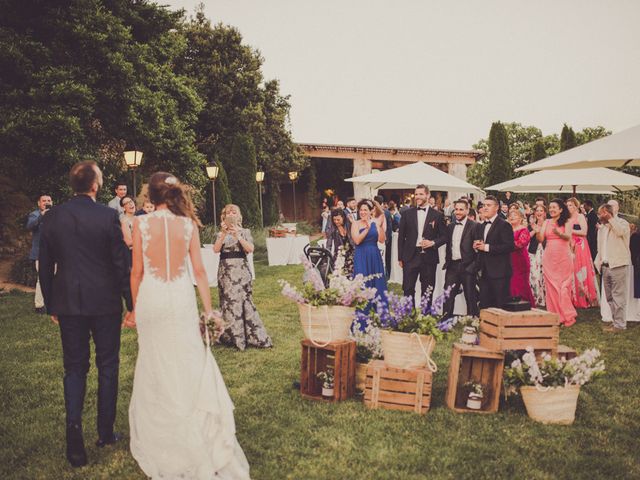 La boda de Víctor y Mireia en Castellterçol, Barcelona 238