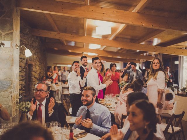 La boda de Víctor y Mireia en Castellterçol, Barcelona 258