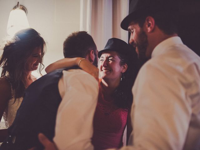 La boda de Víctor y Mireia en Castellterçol, Barcelona 327