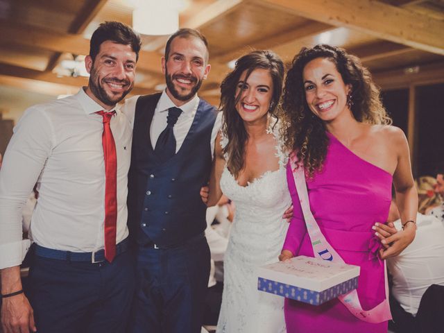 La boda de Víctor y Mireia en Castellterçol, Barcelona 344