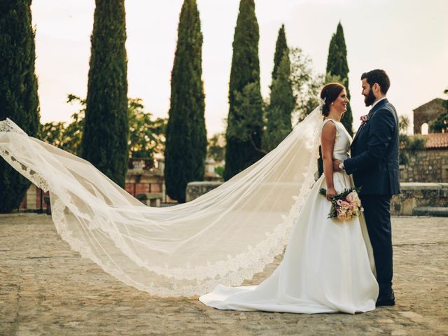 La boda de Israel y Estefanía en Trujillo, Cáceres 20