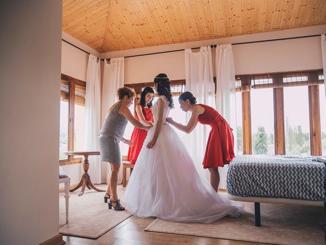 La boda de Borja y Natalia en Corcoles, Guadalajara 21