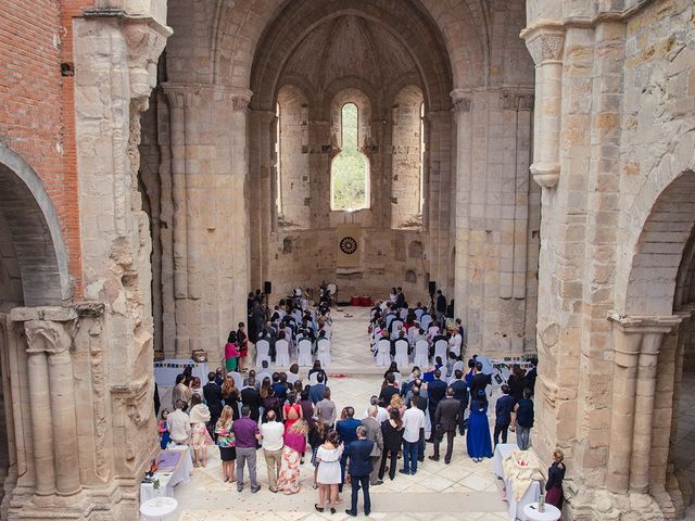 La boda de Borja y Natalia en Corcoles, Guadalajara 35