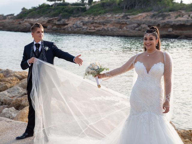 La boda de Jordan y Jennifer en L&apos; Atmella De Mar, Tarragona 11