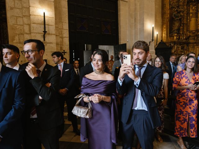 La boda de Guillermo y Teresa en Jerez De La Frontera, Cádiz 44