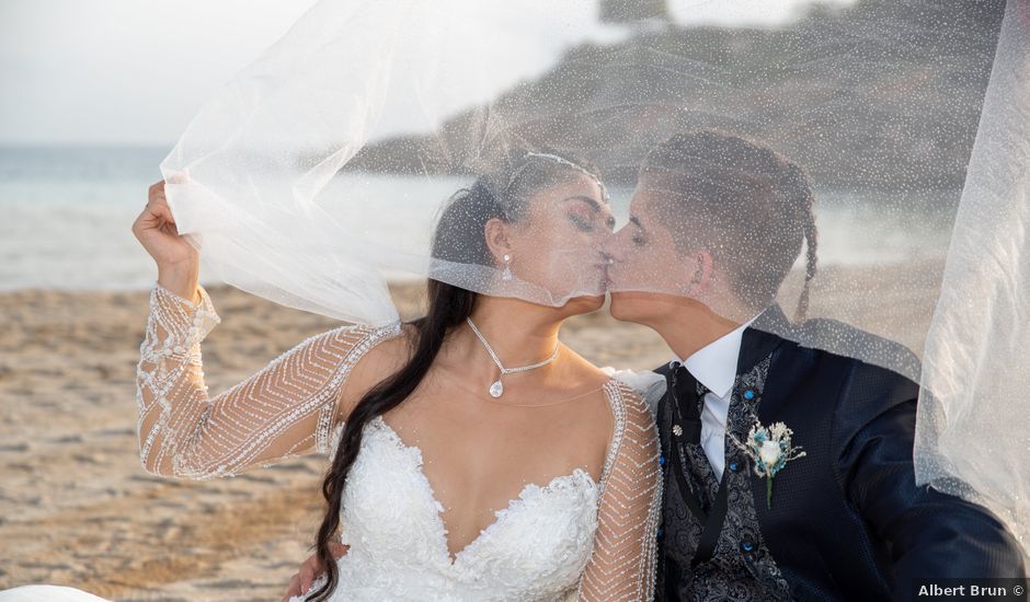 La boda de Jordan y Jennifer en L' Atmella De Mar, Tarragona
