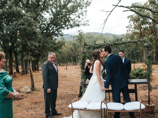 La boda de Jose y Elena en Rascafria, Madrid 14