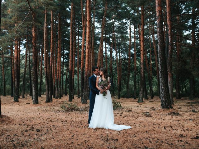 La boda de Jose y Elena en Rascafria, Madrid 26