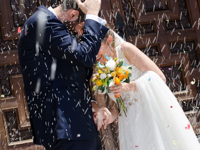 La boda de Manuel y Fátima en Torrejón De Ardoz, Madrid 1