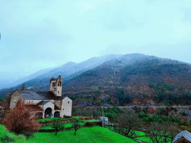 La boda de Pedro y Andrea en Linas De Broto, Huesca 2