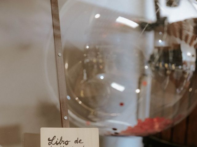 La boda de Jesús y Jessica en Molins De Rei, Barcelona 35