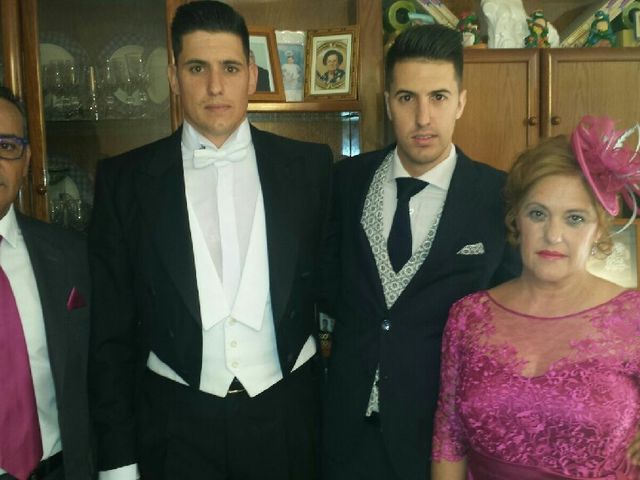 La boda de Carlos  y Saray  en Alcala De Guadaira, Sevilla 8