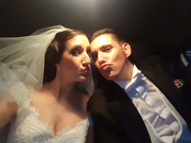 La boda de Carlos  y Saray  en Alcala De Guadaira, Sevilla 23