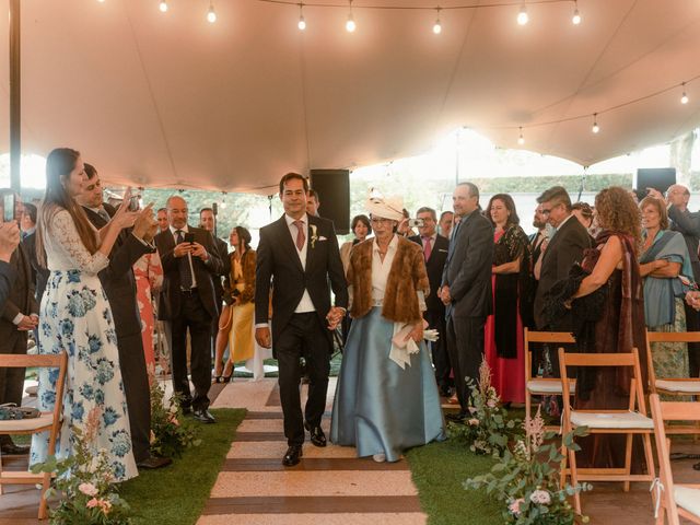 La boda de Rafael y Arantza en Bilbao, Vizcaya 21