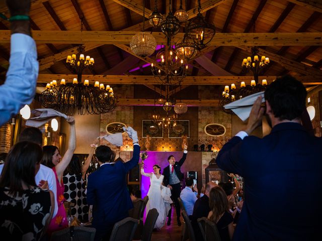 La boda de Carlos y Ana en Cembranos, León 14