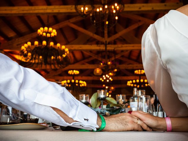 La boda de Carlos y Ana en Cembranos, León 16