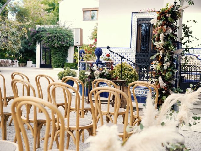 La boda de Raúl y Lara en Picanya, Valencia 32