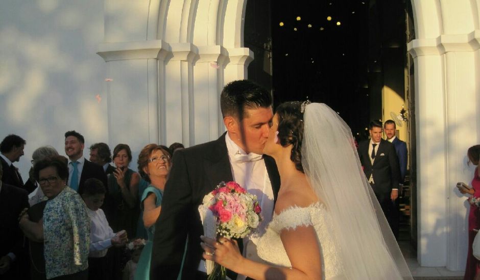 La boda de Carlos  y Saray  en Alcala De Guadaira, Sevilla